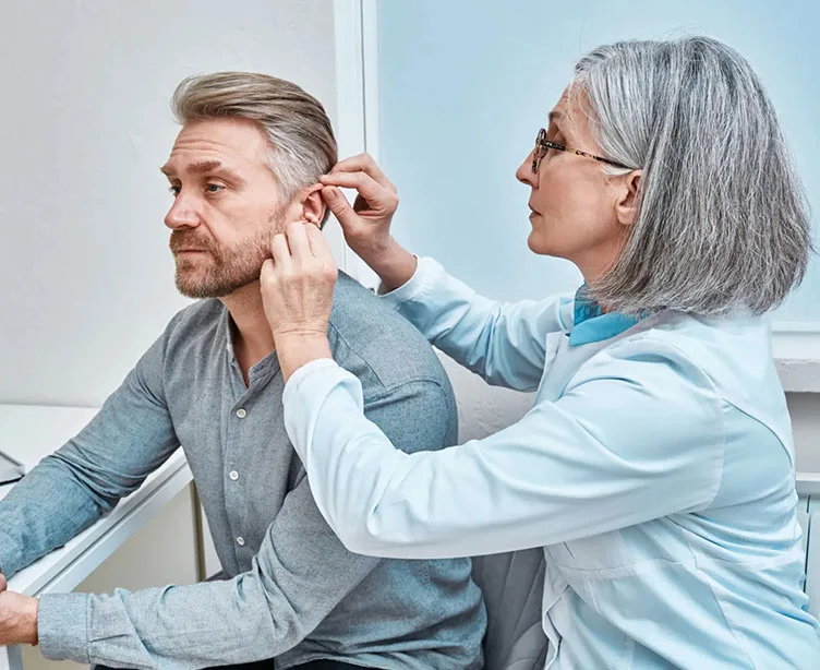 Professional ear suction equipment and treatment setup
